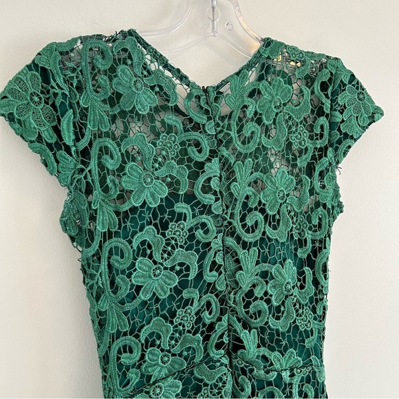 (SOLD) Emerald Green Lace Dress Size XS - Picture 7 of 12